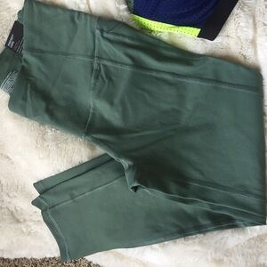 Victoria's Secret Knockout workout pants